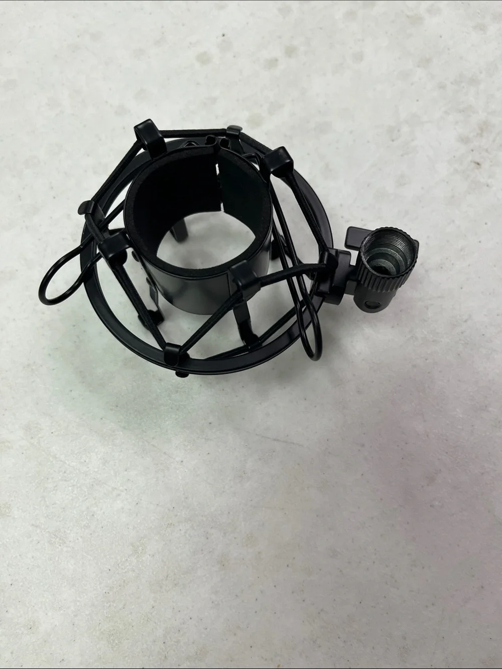 On Stage shock mount